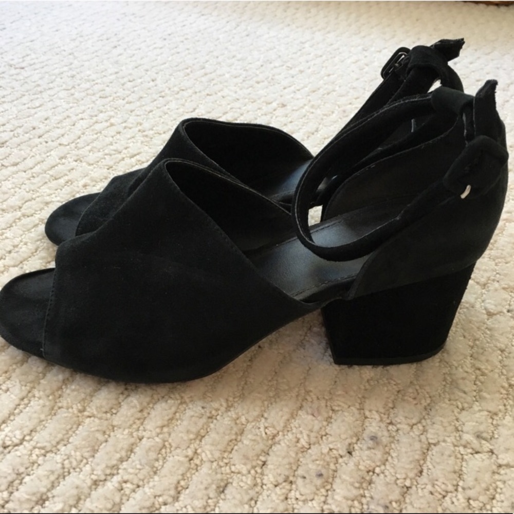 Peep-Toe Block Heels